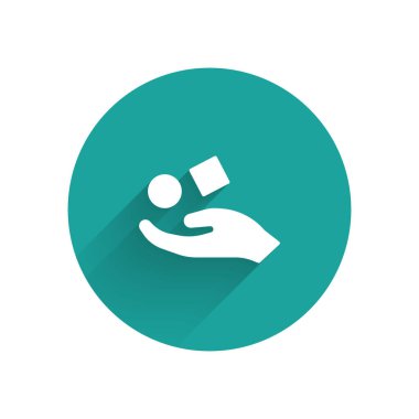 Beyaz Küp, uzun gölgeli, el simgesinin üzerinde yükseliyor. Havalanma sembolü. Yeşil daire düğmesi. Vektör İllüstrasyonu