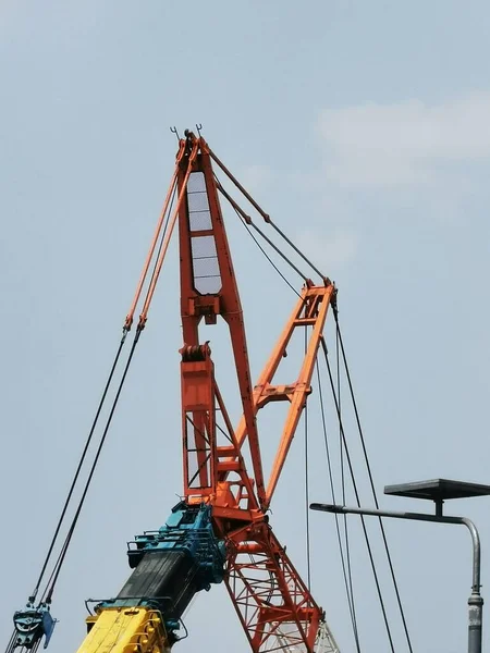 High Arms Crane Building Site Truck Crane Hanging Hook — Stock Photo, Image