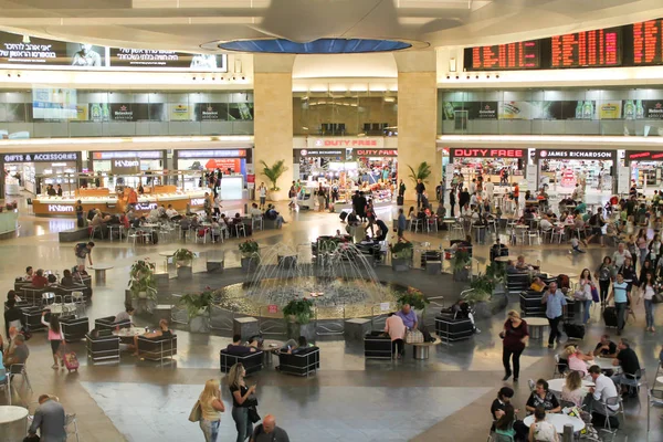 13 Temmuz 2014. Lod, İsrail. Natbag olarak bilinen Ben Gurion Havaalanı