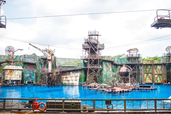 Waterworld Show i Singapore Universal Studios, Populär teaterföreställning — Stockfoto