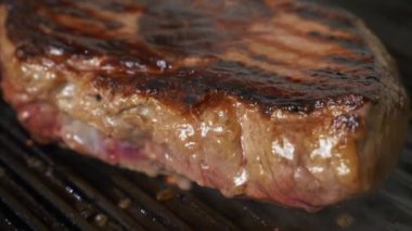 Biftek Izgarasının Kapanışı, Izgarada Sulu Et Bifteği Pişirme