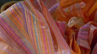 Geri Dönüşümlü Malzemeler 'den tekrar kullanılabilir plastik poşet. Sıfır Atık Ev ve Eko Torbası