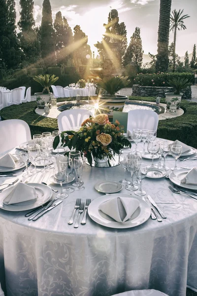 Jardín de mesa en la recepción de la boda — Foto de Stock