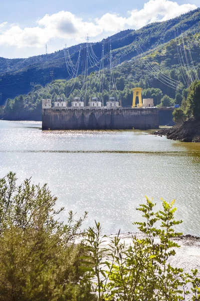 Hydro-electric power plant and dam, Chorro Gorge — Stock Photo, Image