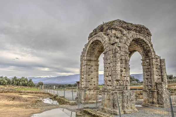 Roman Arch of Caparra, Cáceres, Espanha — Fotografia de Stock
