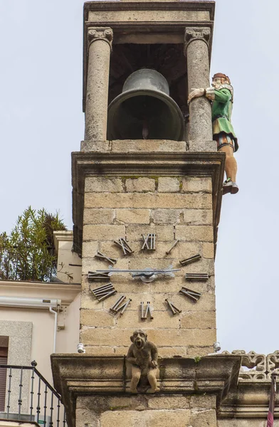 Mayorga großvater auf uhrturm, plasencia — Stockfoto