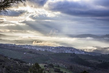 Guadalupe şehir, gündoğumu, İspanya