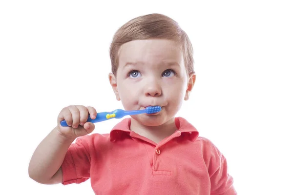 可爱的小宝贝男孩刷牙 — 图库照片