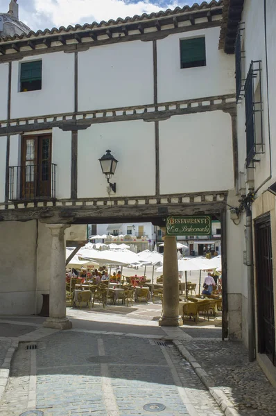 Entrée de la place principale si Chinchon Main Square, Espagne — Photo