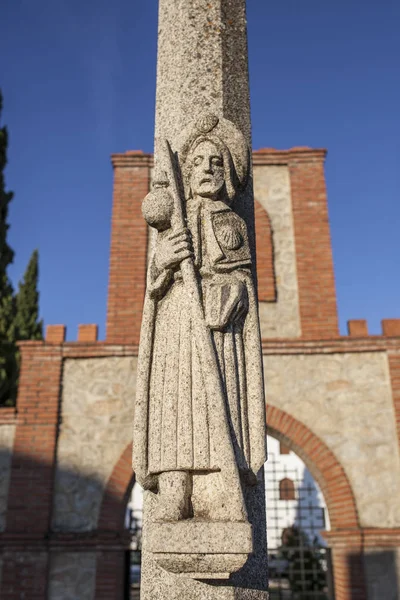 Escultura St. James passando pela Rota de Prata ou Mozarabi — Fotografia de Stock