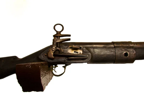 Eski ahşap silahı izole kapatmak — Stok fotoğraf