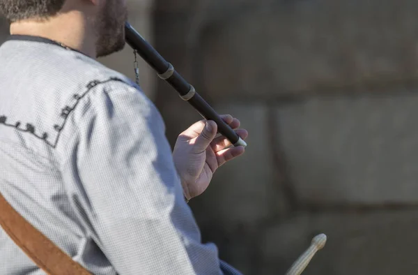 Traditional flute player and drummer from North Extremadura — Stock Photo, Image