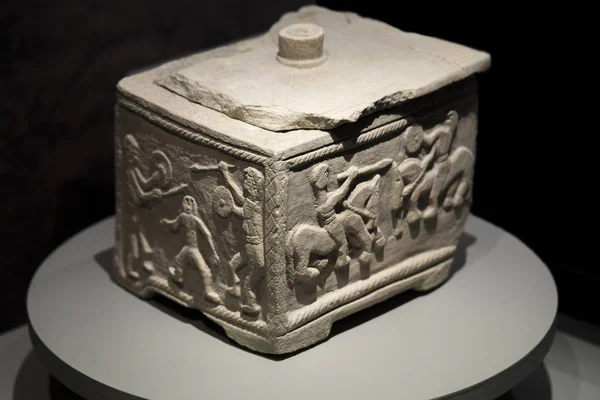 Warrior box from Necropolis of Piquia, Arjona, Jaen — Stock Photo, Image