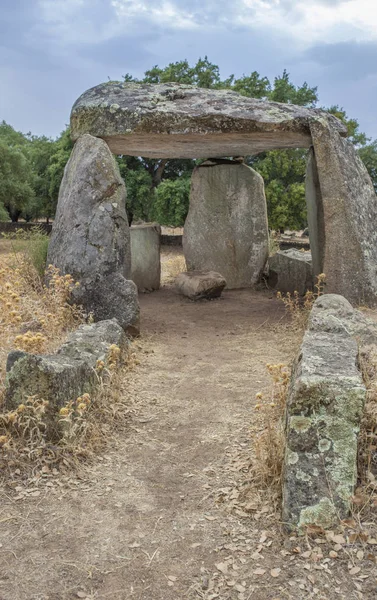 Dolmen von la lapita, barcarrota, spanien — Stockfoto