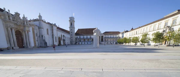 Nádvoří University of Coimbra, Portugalsko — Stock fotografie