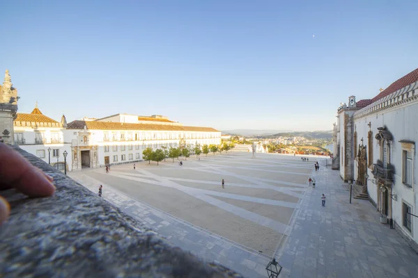 Панорамный вид из Старого Королевского Дворца Университета Коимбры, Португалия — стоковое фото