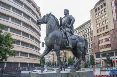 Hernan Cortes Binicilik Heykeli, Caceres, İspanya
