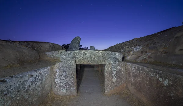 Lacara Dolmenleri, Extremadura 'daki en büyük megalitik defin.. — Stok fotoğraf