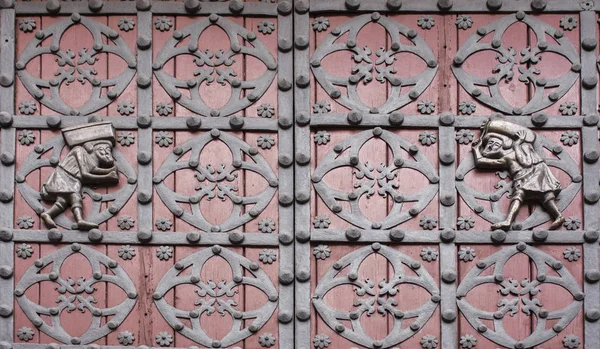 Stenen dragers of bastaixos. Santa Maria del Mar, Barcelona, Spai — Stockfoto