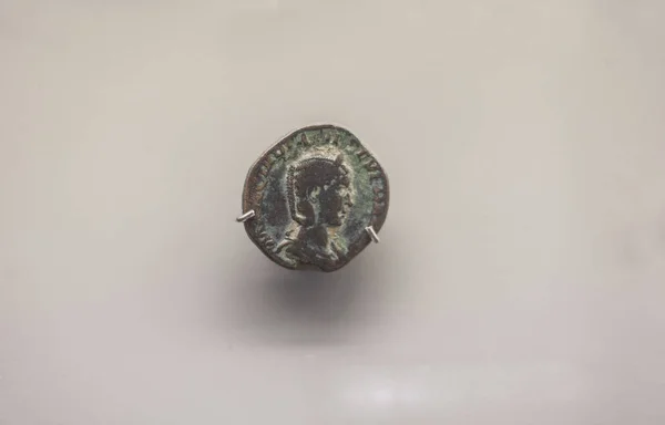 One bronze coin of Marcia Otacilia Severa, Empress of Rome, 245 — 스톡 사진
