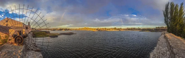 Ull Tvättbyggnad Reservoar Och Treasure Rocks Barruecos Natural Monument Extremadura — Stockfoto