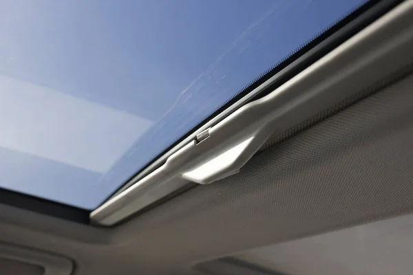 View Open Sunroof Blue Sky Enjoy Nature Car Concept — Stock Photo, Image