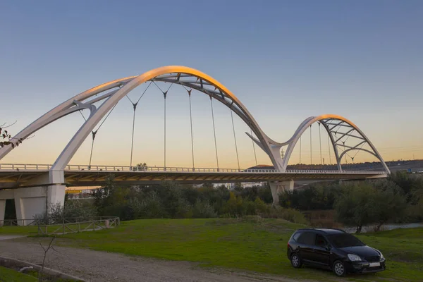 Ibn Firnas Bridge Cordoba Spanien Utsikt Från Floden Guadalquivir — Stockfoto