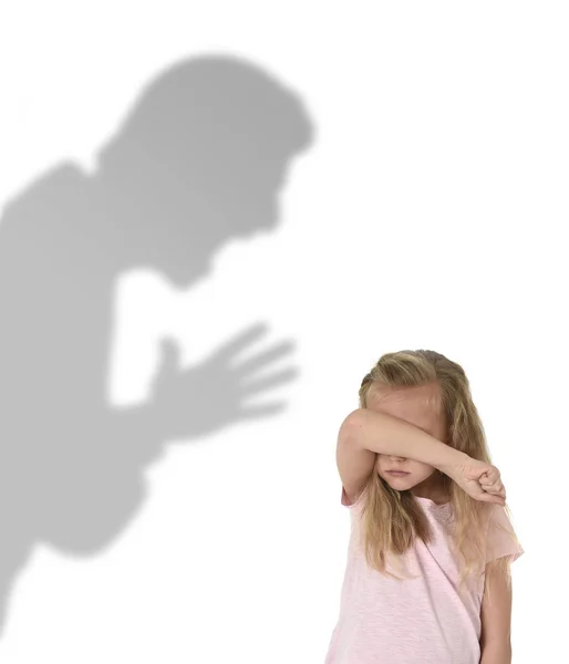 Junge Ivana ist eine süße freche teen Junge Ivana ist eine süße freche teen