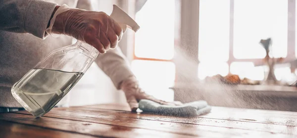 Close Cleaning Home Wood Table Sanitizing Kitchen Table Surface Disinfectant — Stock Photo, Image