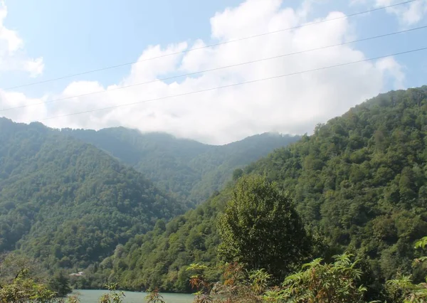 Mountains Green Summer Heat Fog Haze Distance Geological Mountain Landscapes — Stock Photo, Image