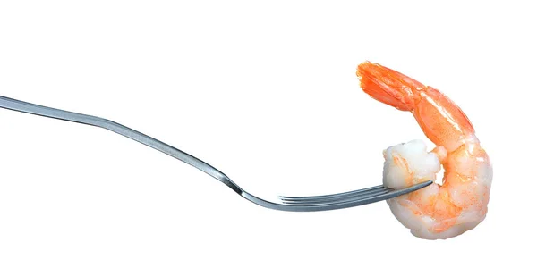 Gamberetti cotti su forchetta isolati su sfondo bianco — Foto Stock
