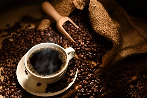 Cup Coffee Smoke Coffee Beans Burlap Sack — Stock Photo, Image