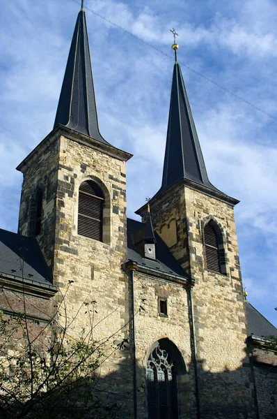 Gotiska Barock Kyrka Helgon Peter Prag Med Klockstapel — Stockfoto