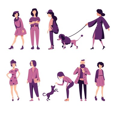 Farklı cinsiyetten ve yaşlarda, sırt çantalı, farklı pozlarda duran, köpekle yürüyen bir grup kadın ve erkek. Düz vektör karakterleri.