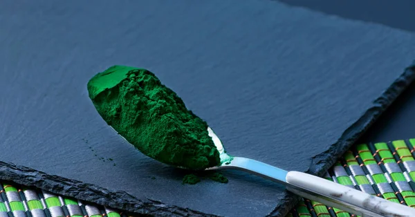 Close Green Spirulina Powder — Stock Photo, Image