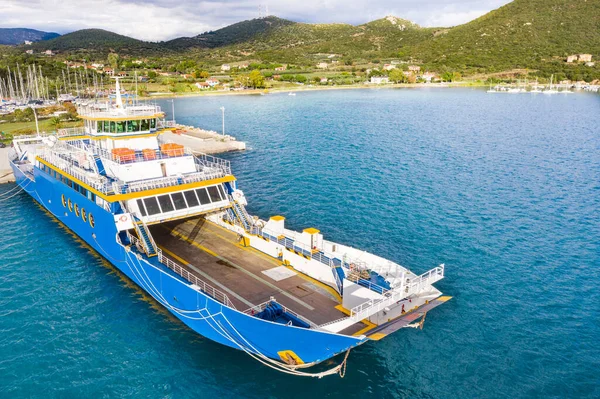 Vista Aérea Del Ferry Amarrado Muelle — Foto de Stock