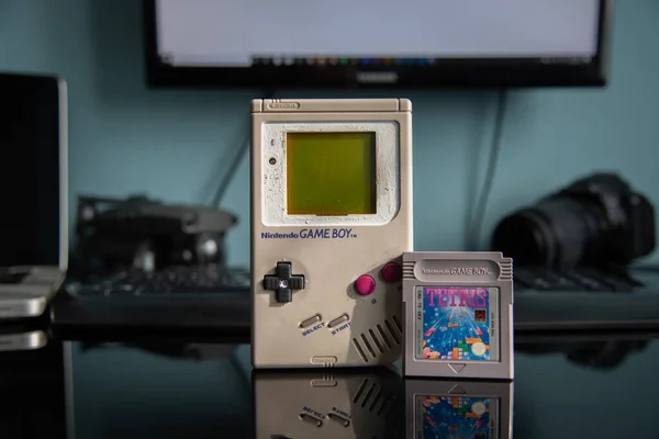 Nintendo oyun çocuğu konsolunu kapat