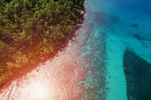 Vista Aérea Costa Tropical Océano Azul Día Soleado Islas Seychelles — Foto de Stock