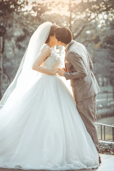 Wedding theme,bride and groom wedding — Stock Photo, Image