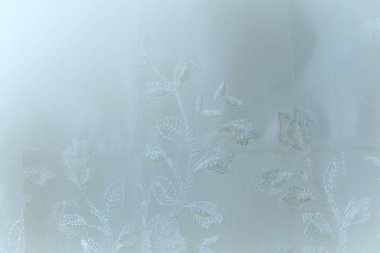 Gelin elbise kumaş ve güzel nakış weddi detayları