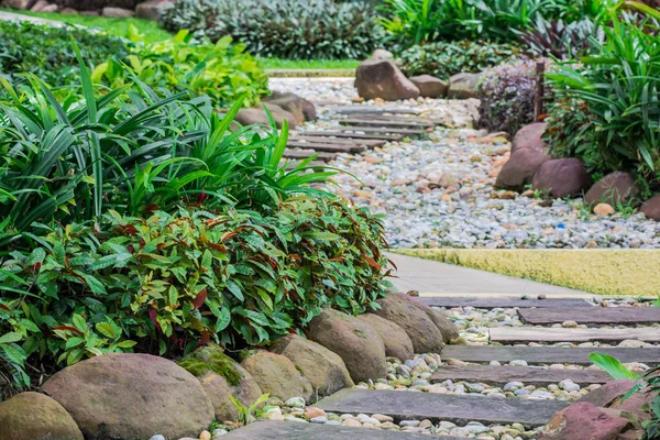 Paesaggio in giardino — Foto Stock