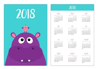 Cep takvim 2018 yıl. Haftası Pazar günü başlar. Su aygırı kuşu arıyor yüz baş. Sevimli çizgi karakter su aygırı. Menekşe behemoth nehir-at simgesi bebek hayvan düz mavi arka plan tasarım. Vektör