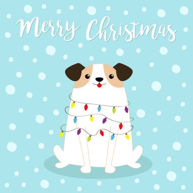 Köpek köknar ağacı şeklinde. Mutlu noeller. Çelenk ışıkları ampul teli Star. Yavru köpek oturuyor. Komik Kawaii hayvan çocuk baskısı. Sevimli çizgi film evcil bebek karakteri. Düz dizayn. Mavi kar arkaplanı