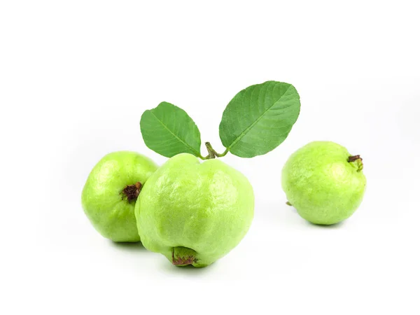 Fruto Guayaba Con Hoja Sobre Fondo Blanco Aislado Alimento Agrícola — Foto de Stock