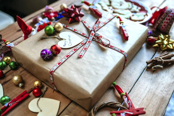 Close-up de presente de Natal — Fotografia de Stock