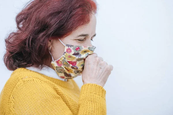Close Woman Coughing Mask — Stock Photo, Image