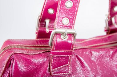 Bayanlar çanta beyaz arka plan üzerinde