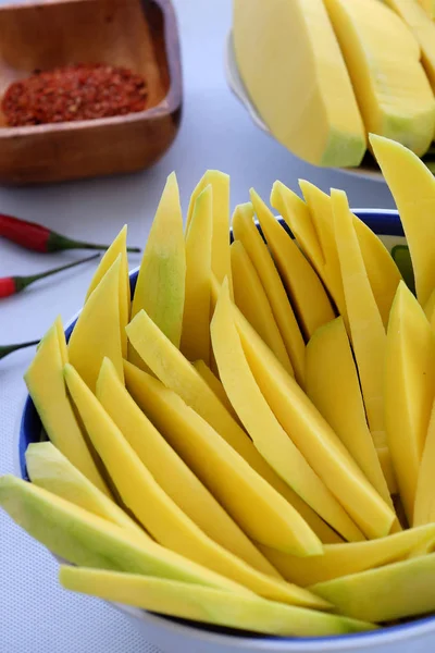 Vietnamese fruit, green mango — Stock Photo, Image