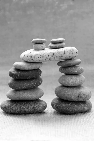 Stack of stones, bond in family relationship — Stock Photo, Image