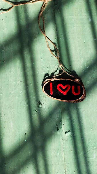 I love you banner on green wood — Stock Photo, Image